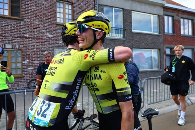 Dutch Olav Kooij of Team Visma-Lease a Bike is congratulated by Italian Edoardo Affini of Team Visma-Lease a Bike after winning the second stage of the Renewi Tour multi-stage cycling race, from Blankenberge to Ardooie (169,4 km) on Thursday 21 August 2025. The five-day race takes place in Belgium and the Netherlands. DAVIDxPINTENS  x131768437x