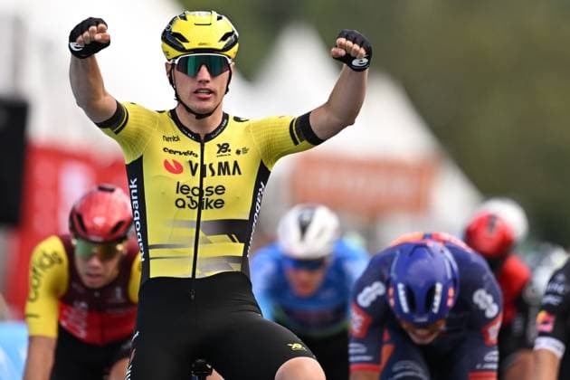 Dutch Olav Kooij of Team Visma-Lease a Bike celebrates after winning the second stage of the Renewi Tour multi-stage cycling race, from Blankenberge to Ardooie (169,4 km) on Thursday 21 August 2025. The five-day race takes place in Belgium and the Netherlands. DAVIDxPINTENS  x131768701x