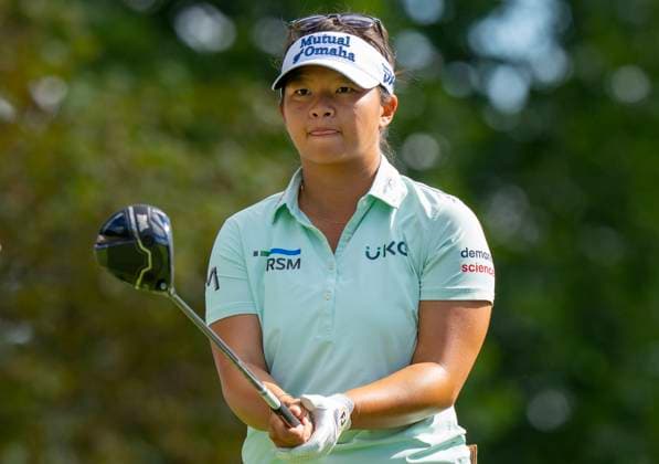 August 21, 2025, Mississauga, On, CANADA: Megan Khang of the USA lines up her tee shot on the 11th hole, in the first round of the Canadian Women s Open at Mississauga Golf and Country Club in Mississauga, Ont., on Thursday, Aug. 21, 2025. Canada News - August 21, 2025  - ZUMAc35_ 20250821_zaf_c35_009 Copyright: xFrankxGunnx