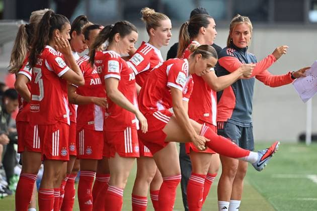 Bayern players before substitution Soccer Test match FC Bayern Muenchen Women Real Madrid 4 1 on 21 08 2025 FC Bayern Campus Soccer 1 Bundesliga,Season 2024 2025