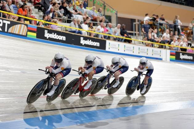 2025 UCI Junior Track World Championships Picture by Alex Whitehead SWpix.com - 21 08 2025 - Cycling - 2025 UCI Junior Track World Championships - Omnisport, Apeldoorn, Netherlands - Women Team Pursuit Round 1 - Erin Boothman (Great Britain), Abigail Miller (Great Britain), Evie Smith (Great Britain), Phoebe Taylor (Great Britain) Copyright: x xSWpix.comx(t axPhotographyxHubxLtd)xAlexxWhitehead SWpix.comx SWP-3030-0791