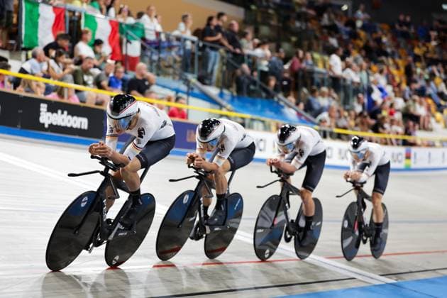 2025 UCI Junior Track World Championships Picture by Alex Whitehead SWpix.com - 21 08 2025 - Cycling - 2025 UCI Junior Track World Championships - Omnisport, Apeldoorn, Netherlands - Men Team Pursuit Final for Bronze - Hugo Esch (Germany), Attila Höfig (Germany), Lenny Karstedt (Germany), Victor Wedekind (Germany) Copyright: x xSWpix.comx(t axPhotographyxHubxLtd)xAlexxWhitehead SWpix.comx SWP-3030-0799
