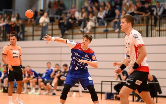 Magnus Grupe HBW Balingen Weilstetten, 8 during build-up, HBW Balingen vs Pfadi Winterthur, handball, test match, season 2025 2026, 21 08 2025 Eibner Pressefoto Andreas Ulmer HBW Balingen vs Pfadi Winterthur, handball, test match, season 2025 2026, 21 08 2025 Balingen Copyright: xEibner-Pressefoto AndreasxUlmerx EP_AUR