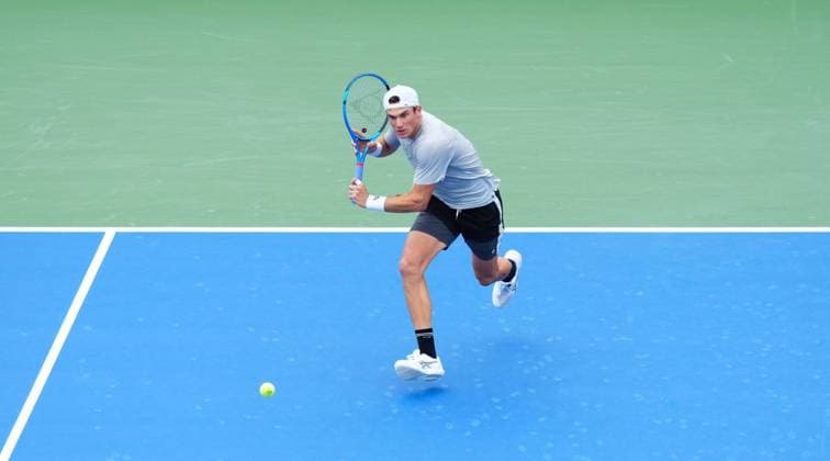 Jack Draper practices 2025 US Open, Thursday Previews, USTA Billie Jean King National Tennis Center, New York, USA - 21 Aug 2025New York Flushing Meadows  Copyright: xJavierxGarcia Shutterstockx 15450990ba