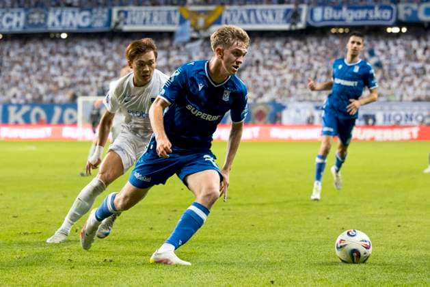 Lech Poznan v Genk - UEFA Europa League POZNAN, POLAND - AUGUST 21 : Oh Hyeon-Gyu forward of KRC Genk pictured during the UEFA Europa League 2025 26 Play-offs1st leg between Lech Poznan and KRC Genk on August 21, 2025 in Poznan, Poland 21 08 2025 Poznan Poland  Copyright: xAdamxCiereszkox