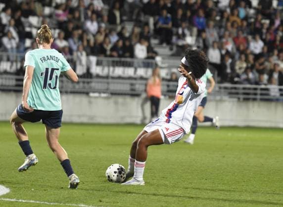 Football : OLYMPIQUE LYONNES VS lONDONS lYONNES -FRIENDLY - 21 08 2025 Lily YOHANNES of ol Lyonnes during the International Friendly, Länderspiel, Nationalmannschaft match between OL Lyonnes and London City at Groupama OL Training Center on august 21,2025  Copyright: xMourad_ALLILIx