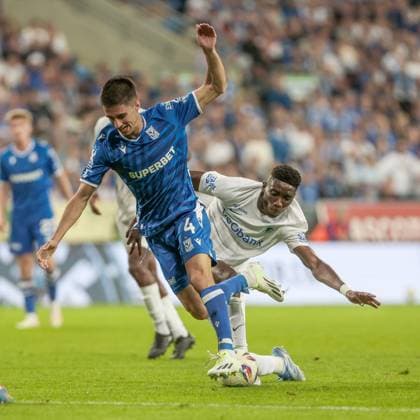 POLAND OUT !!! 21.08.2025 POZNAN, BULGARSKA , ENEA STADION PILKA NOZNA (FOOTBALL), PLAY-OFFS UEFA EUROPA LIGA 2025 - 2026 GAME LECH POZNAN - RKC GENK N P JOAO MOUTINHO , IBRAHIMA SORY BANGOURA FOTO JAKUB PIASECKI CYFRASPORT NEWSPIX.PL --- newspix.pl 