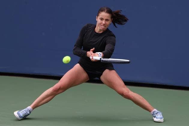 TENIS US OPEN 2025 21082025 N Z MAJA CHWALINSKA W TRAKCIE MECZU DRUGIEJ RUNDY KWALIFIKACJI TURNIEJU WIELKIEGO SZLEMA US OPEN 2025 MARCIN CHOLEWINSKI NEWSPIX.PL TENNIS US OPEN 2025 21082025 MAJA CHWALINSKA DURING THE MATCH IN THE SECOND ROUND OF QUALIFICATION NEWSPIX.PL --- newspix.pl 