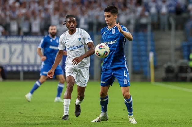 POLAND OUT !!! 2025.08.21 Poznan Pilka nozna 4 Runda Eliminacji Liga Europy Lech Poznan - KRC Genk N z Joao Moutinho Joris Kayembe Foto Pawel Jaskolka PressFocus 2025.08.21 Poznan Football 4th Qualifying Round UEFA Europa League Lech Poznan - KRC Genk Credit: Pawel Jaskolka PressFocus NEWSPIX.PL --- newspix.pl 