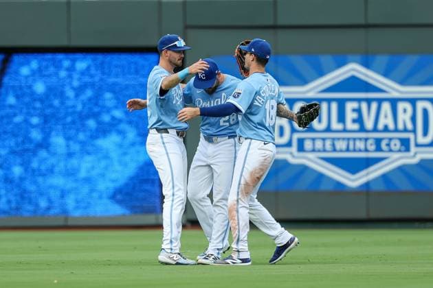 August 21, 2025: Kansas City Royals left fielder Nick Loftin (12), left, center fielder Kyle Isbel (28), center, and right fielder Mike Yastrzemski (18) celebrate their win over the Texas Rangers in a baseball game at Kauffman Stadium in Kansas City, MO. CSM Kansas City United States of America - ZUMAc04_ 20250821_zma_c04_085 Copyright: xDavidxSmithx