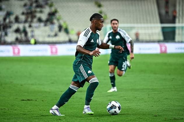August 21, 2025, Athens, Athens, Greece: 10 ÃŽÂ¤ÃŽ¢ÃŽÂ¤ÃŽ¢ of Panathinaikos plays during the Europa League, Play-offs, 1st leg match between Panathinaikos and Samsunspor at OAKA Stadium on August 21, 2025, in Athens, Greece. Athens Greece - ZUMAk160 20250821_zip_k160_018 Copyright: xStefanosxKyriazisx