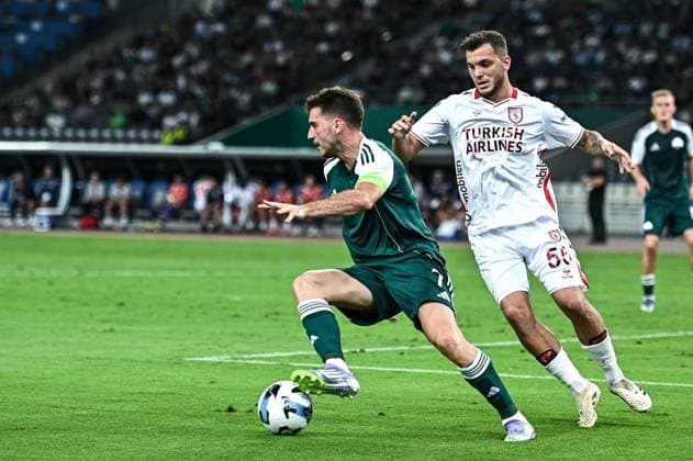 Panathinaikos v Samsunspor - UEFA Champions League Fotis Ioannidis of Panathinaikos competes with Yunus Emre Cift of Samsunspor during the Europa League Play-offs, 1st leg match between Panathinaikos and Samsunspor at OAKA Stadium in Athens, Greece, on August 21, 2025.  Copyright: xStefanosxKyriazisx originalFilename:kyriazis-panathin250821_npOaQ.jpg