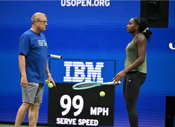 FLUSHING NY- AUGUST 21: Coco Gauff is seen on the practice court with her coach Gavin MacMillan on Arthur Ashe Stadium at the USTA Billie Jean King National Tennis Center on August 21, 2025 in Flushing Queens. Copyright: xmpi04x