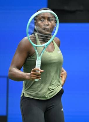 FLUSHING NY- AUGUST 21: Coco Gauff is seen on the practice court on Arthur Ashe Stadium at the USTA Billie Jean King National Tennis Center on August 21, 2025 in Flushing Queens. Copyright: xmpi04x