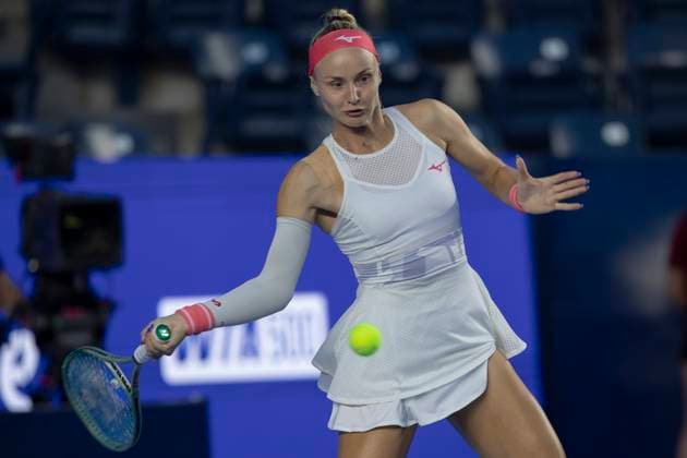 August 21, 2025, Monterrey, Nuevo Leon, Mexico: Rebecca A ramkovoÂ¡ (SVK) in action against Alycia Parks (USA) during their match at the Monterrey Open WTA, Tennis Damen 500. Monterrey Mexico - ZUMAo125 0831109777st Copyright: xAntonioxOjedax