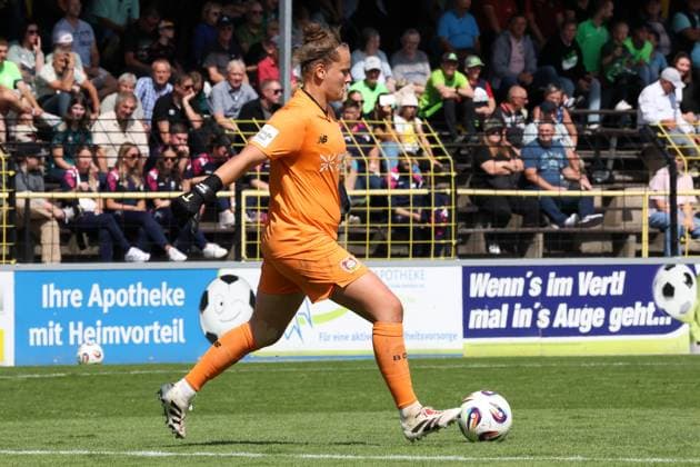 22 08 2025, Football, Women, Season 2025 2026, Test match, Bayer Leverkusen VfL Wolfsburg Friederike Repohl Bayer Leverkusen, 27 Hof Stadion Grüne Au Bayern Germany