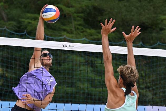 From left Adam Stocek of Czech Republic and Goncalo Sousa of Portugal in action during the Brno Beach Pro, Beach volleyball, Beachvolleyball tournament of Futures category in Brno, Czech Republic, August 22, 2025. (CTKxPhoto VaclavxSalek) CTKPhotoP2025082204252  CTKPhotoP2025082204252