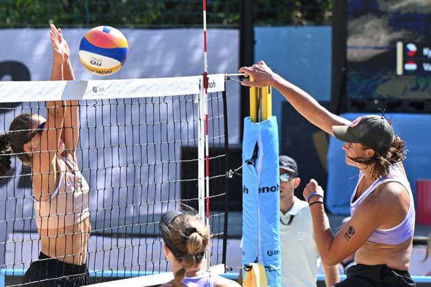 From left Zsofi Vasvari of Hungary and Martina Maixnerova of Czech Republic in action during the Brno Beach Pro, Beach volleyball, Beachvolleyball tournament of Futures category in Brno, Czech Republic, August 22, 2025. (CTKxPhoto VaclavxSalek) CTKPhotoP2025082203288  CTKPhotoP2025082203288