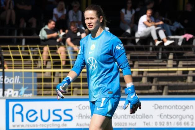 22 08 2025, Football, Women, Season 2025 2026, Test match, Bayer Leverkusen VfL Wolfsburg Stina Johannes VfL Wolfsburg, 1 Hof Stadion Grüne Au Bayern Germany