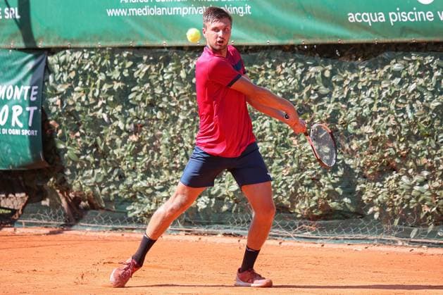 Oleksandr Ovcharenko (UKR) during M25 ITF Lesa Cup, International Tennis match in Lesa, Italy, August 22 2025  Copyright: xRobertaxCorradin IPAxSportx xipa-agency.netx xx IPA_62972048 IPA_Agency_IPA62972048