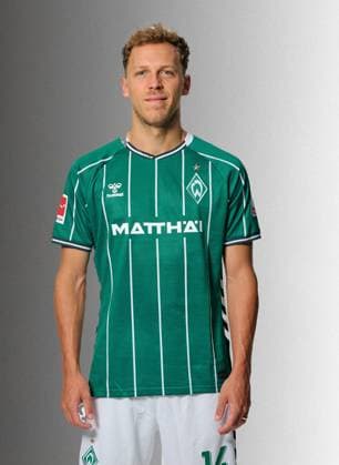 official portrait date SV Werder Bremen 2025 2026 Senne Lynen Werder Bremen 14 1 BL portrait date 2025 2026, xWerderxBremenx xHeidmannxxvia nph00001