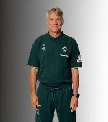 official portrait appointment SV Werder Bremen 2025 2026 Horst Steffen SV Werder Bremen coach 1 BL portrait appointment 2025 2026, xWerderxBremenx xHeidmannxxviaxnordphotoxGmbH nph00001