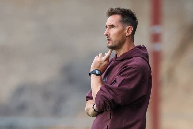2 Bundesliga SC Preußen Münster 1 FC Nürnberg on 22 08 2025 at LVM Preußenstadion in Münster Coach Miroslav Miro Klose Nuernberg pensive MH
