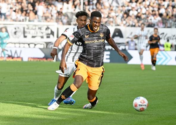 Soccer 2 Bundesliga Season 2025 26 22 08 2025 Ursapharm Arena SV Elversberg elv 1 FC Kaiserslautern fck Soccer 2 Bundesliga SV Elversberg