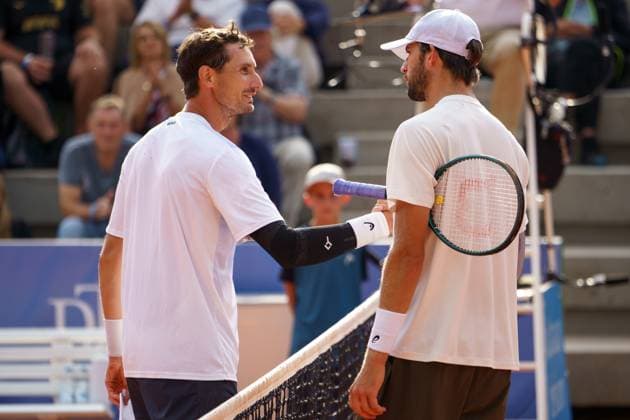 ATP50 Challenger Schwaben Open, Augsburg, 22 08 2025 Alexander Ritschard SUI Switzerland and Henri Squire GER Germany after the match ATP50 Challenger Schwaben Open, Augsburg, 22 08 2025 Copyright: xBEAUTIFULxSPORTSx Pajonkx
