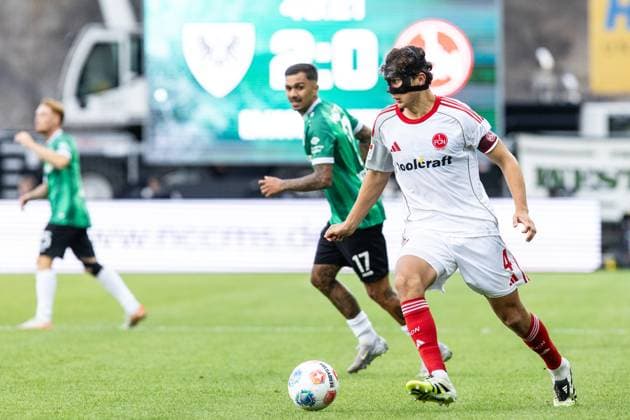 2 Fußball Bundesliga SC Preußen Münster 1 FC Nürnberg 22 08 2025 Fabio Gruber 1 FC Nürnberg, 4 2 Fußball Bundesliga SC Preußen Münster 1 FC Nürnberg LVM Preußenstadion, Münster 22 08 2025 DFL regulations prohibit any use of photographs as image sequences and or quasi video Copyright: xBEAUTIFULxSPORTS Buriakovx