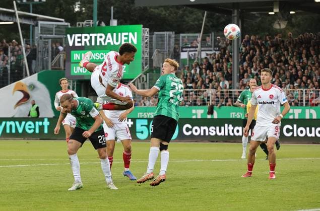 22 08 2025 Soccer Season 2025 2026 2 Soccer Bundesliga 03 Matchday SC Preußen Münster SCP 1 FC Nürnberg FCN Club Sportfoto Zink DaMa xdaxmax DFL regulations prohibit any use of photographs as image sequences and or quasi video only for editorial use Henri Koudossou 8, 1 FC Nürnberg FCN with header