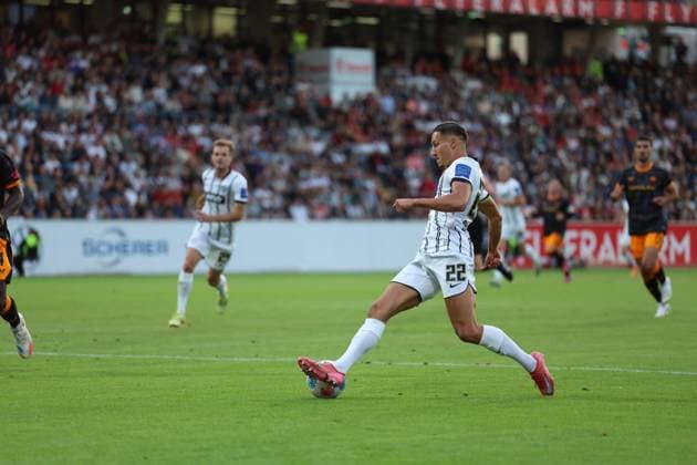 22 08 2025, xrekx, Soccer 2 Bundesliga, SV Elversberg 1 FC Kaiserslautern v l Younes Ebnoutalib SV 07 Elversberg DFL DFB REGULATIONS PROHIBIT ANY USE OF PHOTOGRAPHS as IMAGE SEQUENCES and or QUASI VIDEO Elversberg