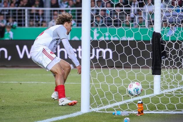 22 08 2025, Football, Preußen Münster 1 FC Nürnberg, 2 Fußball Bundesliga, Preußenstadion, Saison 2025 2026 Torjubel nach dem Tor zum 1 2 durch Torschütze Rafael Lubach 1FC Nuernberg 18 DFB regulations prohibit any use of photographs as image sequences and or quasi video Nordrhein Westfalen Germany