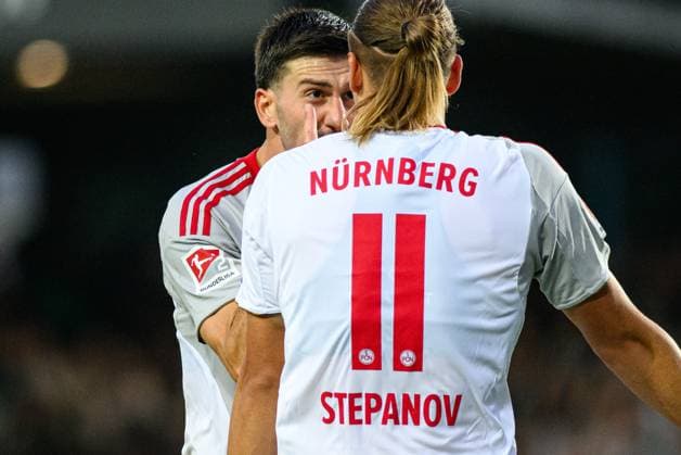 MUNSTER, GERMANY - 22 AUGUST, 2025: Luka Lochoshvili, Artem Stepanov, The football match of 2.Bundesliga SC Preussen Munster 1. FC Nurnberg at LVM-Preussenstadion  Copyright: xVITALIIxKLIUIEVx