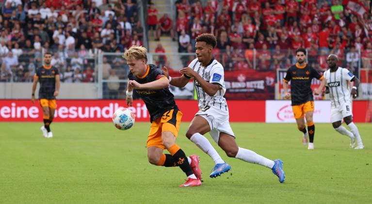 22 08 2025, Football, Men, 2 Bundesliga, Season 2025 2026, SV 07 Elversberg 1 FC Kaiserslautern, Mika Haas 1 FC Kaiserslautern Bambase Conte SV 07 Elversberg Elversberg Ursapharm Arena an der Kaiserlinde Saarland Germany EN Copyright: xFabianxKleerx