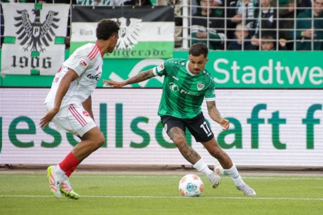 22 08 2025, xgrfx, Soccer 2 Bundesliga, Preußen Münster 1 FC Nürnberg v l Semir Telalovic 1 FC Nürnberg , Oliver Batista Meier Preußen Münster DFL DFB REGULATIONS PROHIBIT ANY USE OF PHOTOGRAPHS as IMAGE SEQUENCES and or QUASI VIDEO Münster