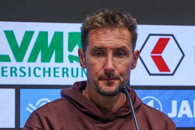 2 Bundesliga SC Preußen Münster 1 FC Nürnberg on 22 08 2025 at LVM Preußenstadion in Münster Coach Miroslav Miro Klose Nuernberg at the press conference thoughtful MH