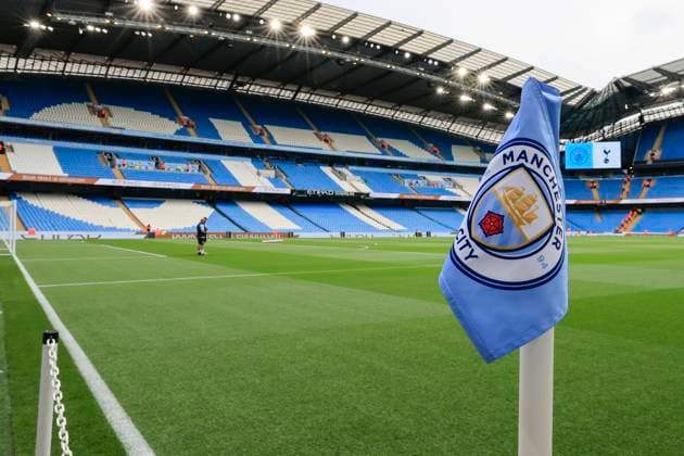 Manchester City v Tottenham Hotspur Premier League 23 08 2025. Corner flag view inside the stadium ahead of the Premier League match between Manchester City and Tottenham Hotspur at the Etihad Stadium, Manchester, England on 23 August 2025. Manchester Etihad Stadium Manchester England Editorial use only DataCo restrictions apply See www.football-dataco.com , Copyright: xConorxMolloyx PSI-22653-0012