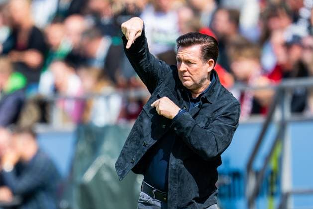 23 08 2025 Soccer, 2025 2026, 2 Bundesliga, 3 Matchday, Hannover 96 1 FC Magdeburg Christian Titz Coach Hannover DFL REGULATIONS PROHIBIT ANY USE OF PHOTOGRAPHS AS IMAGE SEQUENCES AND OR QUASI VIDEO