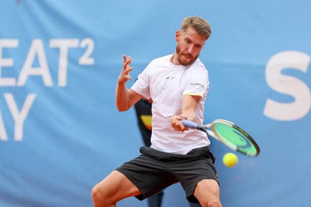 in the picture Cedrik Marcel Stebe GER , Cedrik Marcel Stebe GER vs Alexander Ritschard SUI , ATP Challenger Schwaben Open, Men, Final, Singles, Tennis, 23 08 2025 Augsburg Bavaria Germany Copyright: xkolbert-press ChristianxKolbertx