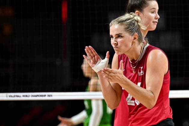 Canada v Bulgaria - FIVB Women s Volleyball World Championship, WM, Weltmeisterschaft NAKHON RATCHASIMA, THAILAND - AUGUST 23: Quinn Pelland (26) of Canada celebrates after a position during the FIVB Women s Volleyball World Championship between Canada and Bulgaria at Korat Chatchai Sports Hall, in Nakhon Ratchasima, Thailand, on August 23, 2025. Mustafa Hatipoglu Anadolu Nakhon Ratchasima Thailand. Editorial use only. Please get in touch for any other usage.  Copyright: x2025xAnadoluxMustafaxHatipoglux
