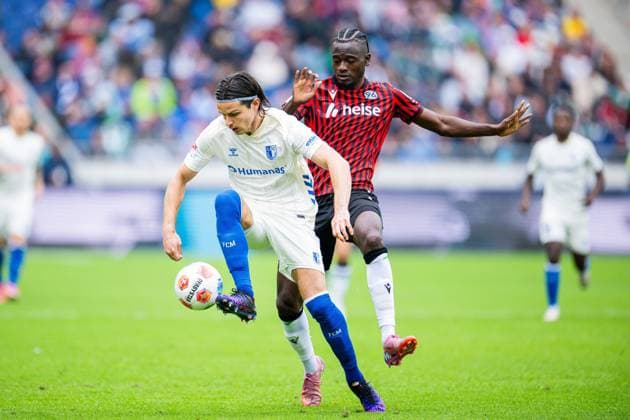 23 08 2025 Soccer, 2025 2026, 2 Bundesliga, 3 Matchday, Hannover 96 1 FC Magdeburg L R Jean Hugonet Magdeburg , Mustapha Bundu Hannover DFL REGULATIONS PROHIBIT ANY USE OF PHOTOGRAPHS AS IMAGE SEQUENCES AND OR QUASI VIDEO
