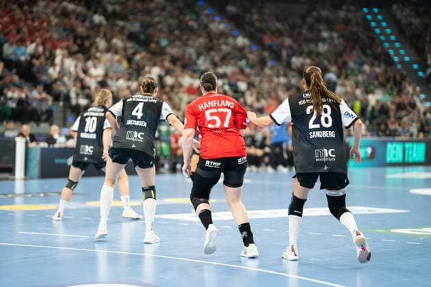 HSG Blomberg Lippe GER vs Thueringer HC GER , Handball, 1 Handball Bundesliga Women, Supercup, Season 2025 2026, Munich, 23 08 2025 f l Maxi Muehlner HSG Blomberg Lippe, 10 , Andrea Jacobsen HSG Blomberg Lippe, 04 , Josefine Hanfland Thueringer HC, 57 and Malin Sandberg HSG Blomberg Lippe, 28 Munich SAP Garden Germany
