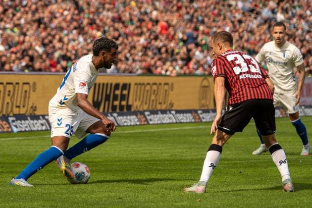 Germany Soccer 2 Bundesliga, Matchday 3, Hannover 96 1 FC Magdeburg 2025 26 on 23 8 2025 in Hannover Heinz von Heiden Arena Rayan Ghrieb 1 FC Magdeburg 29 in duel with Maurice Neubauer Hannover 96 33 Copyright: xSvenxHeidmannx