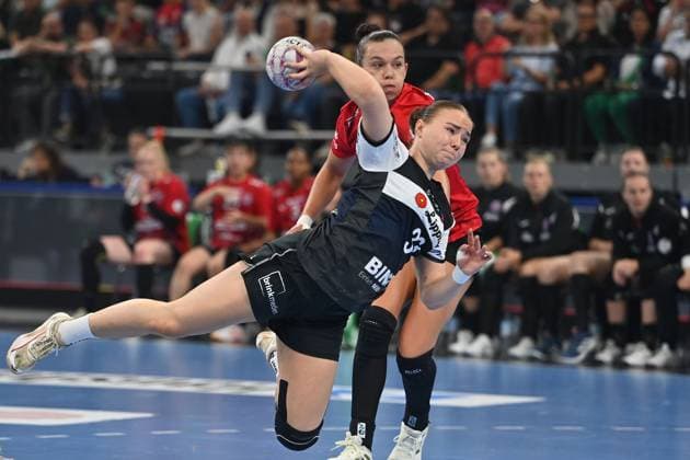 Elin MAGNUDOTTIR Blomberg Lippe ,Action,Goal throw Handball Super Cup 2025 Women HSG Blomberg Lippe vs Thueringer HC on 23 08 2025, SAP GARDEN Muenchen
