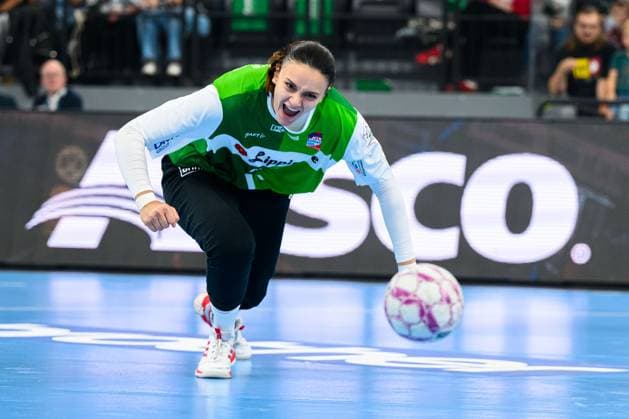 Muenchen HBF Super Cup 2025 HSG Blomberg Lippe Thueringer HC Goalkeeper Nicole Roth Blomberg Jubel Freude Emotion Muenchen SAP Garden Bayern Germany