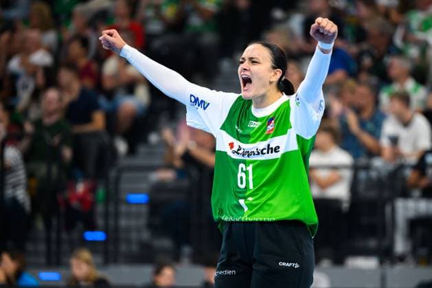 Muenchen HBF Super Cup 2025 HSG Blomberg Lippe Thueringer HC Goalkeeper Nicole Roth Blomberg Jubel Freude Emotion Muenchen SAP Garden Bayern Germany