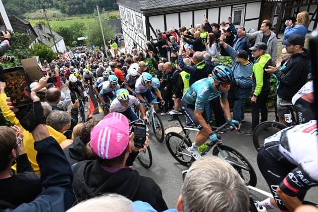 Lidl Deutschland Tour 2025 On 23 8, the third stage led over 175.7 kilometers from Arnsberg to Kassel and was one of the toughest of the tour with around 3,000 meters of elevation gain Constant climbs, including the steep Hirschberger Wand, challenged the riders