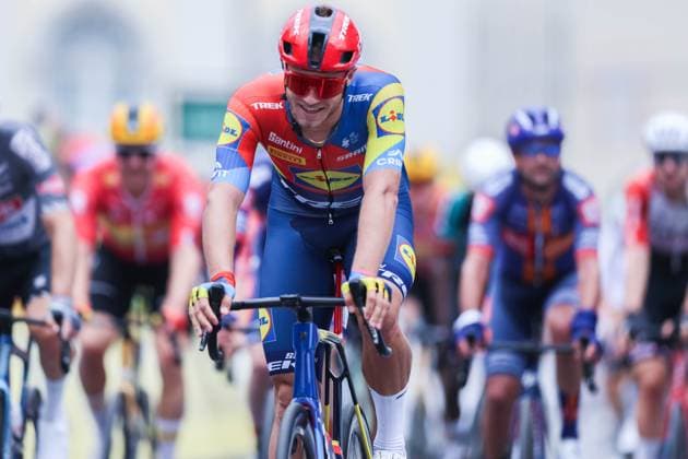 Cycling UCI ProSeries Men Elite LIDL Deutschland Tour 2025 Stage 3 Arnsberg Kassel on 23 08 2025 Jonathan Milan LIDL Trek xJRx