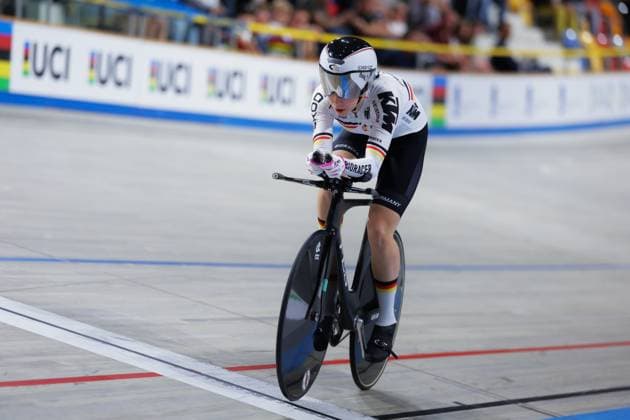 Sport Bilder des Tages 2025 UCI Junior Track World Championships Picture by Alex Whitehead SWpix.com - 20 08 2025 - Cycling - 2025 UCI Junior Track World Championships - Omnisport, Apeldoorn, Netherlands - Women Kilo Time Trial Final - Lara Colberg (Germany) Copyright: x xSWpix.comx(t axPhotographyxHubxLtd)xAlexxWhitehead SWpix.comx SWP-3030-0921